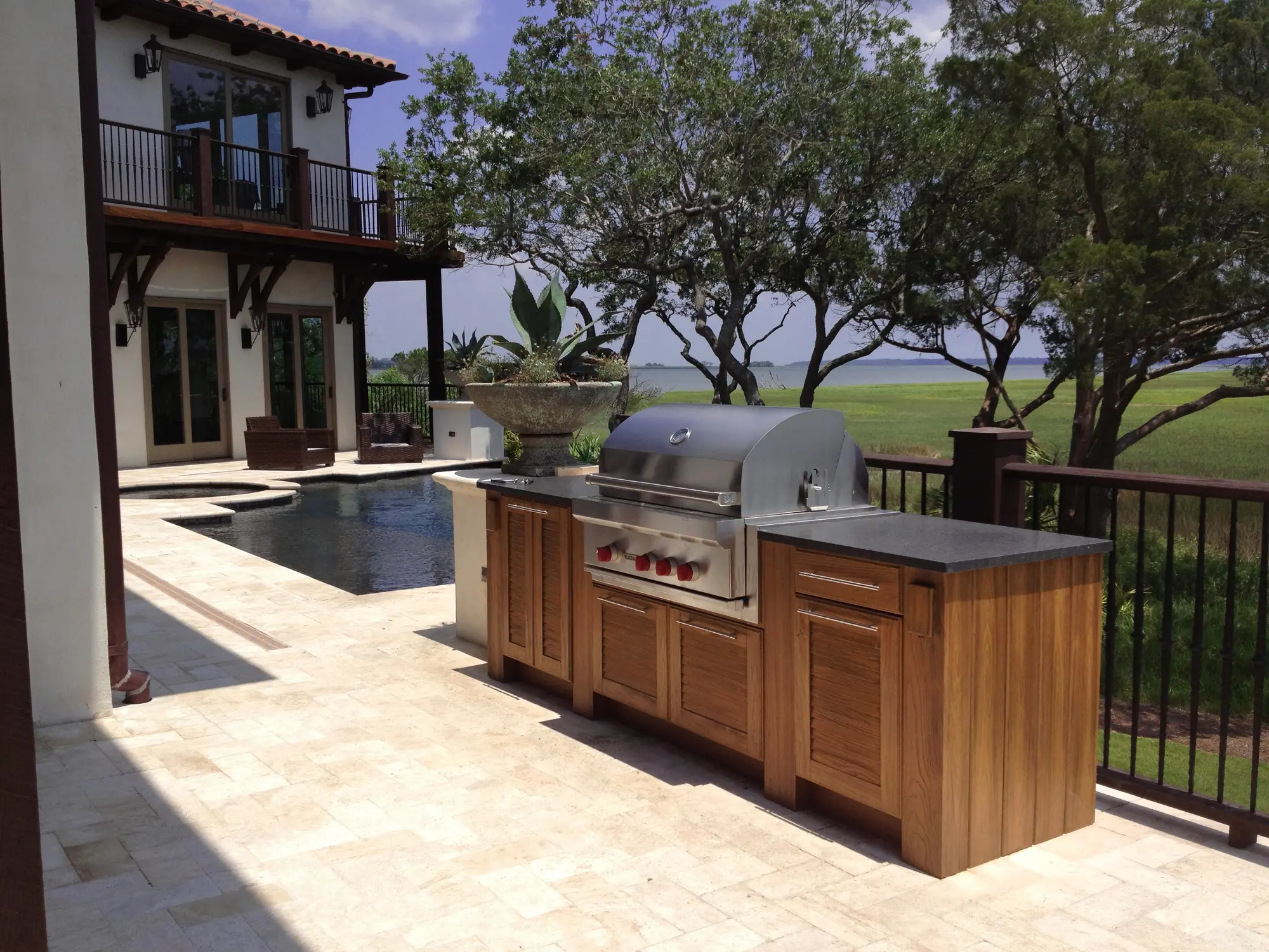 free-standing-grill-island-naturekast