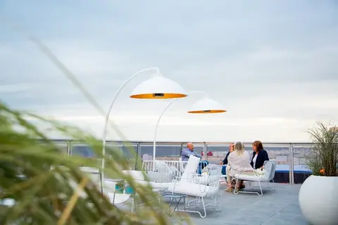 Dome heatsail